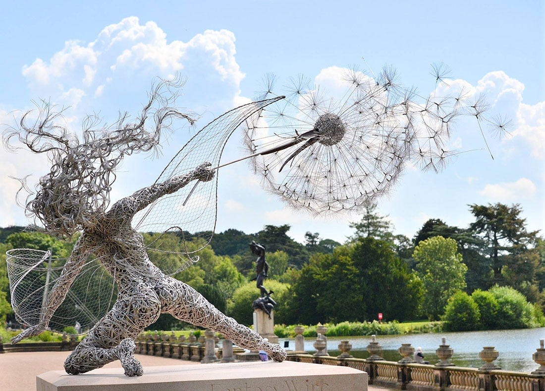 kat-howard: itscolossal:  Dramatic Stainless Steel Wire Fairies by Robin Wight  I