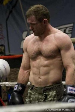 sdbboy69:  Love Matt Hughes.  Want to see more? Check out my archive at http://sdbboy69.tumblr.com/archive  Woof