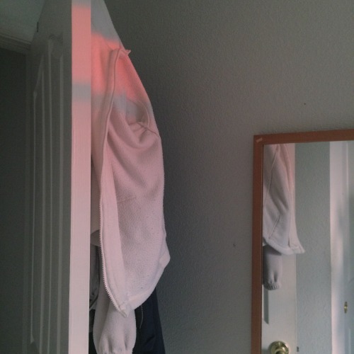 10ysa:  my bedroom | ig: ys4a 