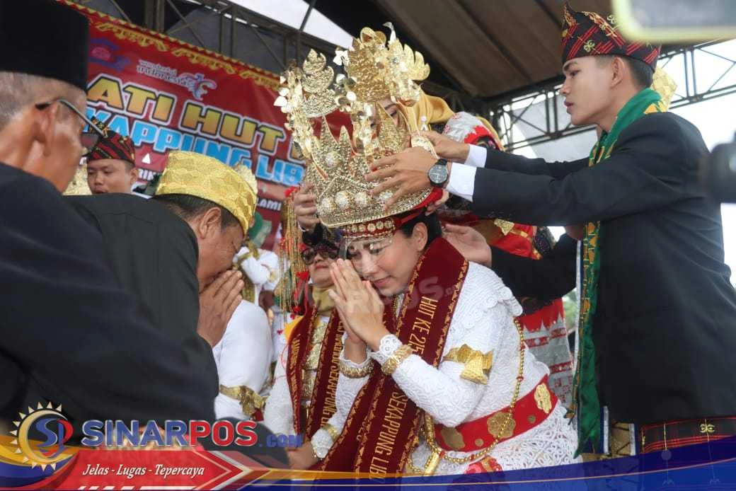 HUT Marga Sekampung Libo ke-215, Kapolres Lamtim Terima Gelar Radin Mas Intan Pengayoman Maghko