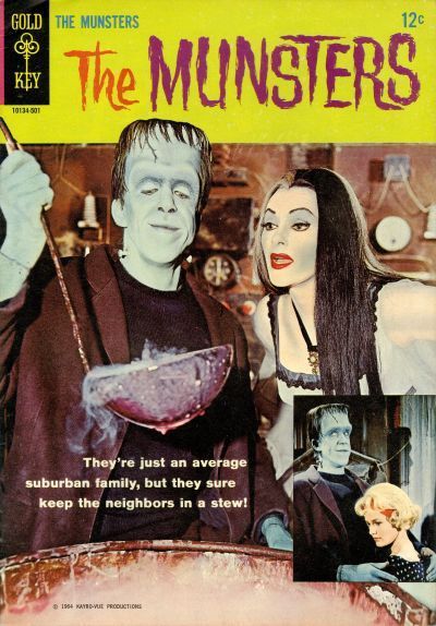 holly86:freetreepatrol:Dell Comics 03 - The Addams Family and The MunstersFirst Fun Fact - The voice of the cookoo clock raven in The Munsters was non other than Looney Tunes voice actor supreme Mel Blanc. Second Fun Fact - This show was the second of