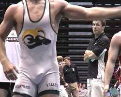 wrestlersandsinglets:  Follow me for Hot