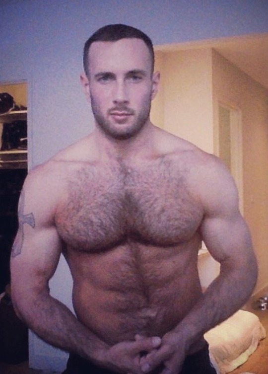 furrytrade:  Follow both of my blogs @ http://furrytrade.tumblr.com/ & http://dirtyrabbithole.tumblr.com