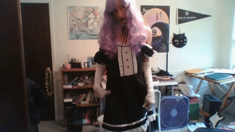 elithica: An old gif from the days of purple haired me. :3