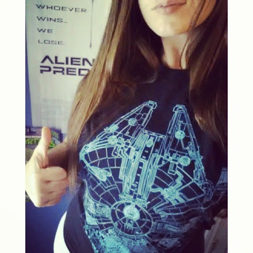 New tee is awesome.. #MillenniumFalcon … It glows in the dark #StarWars