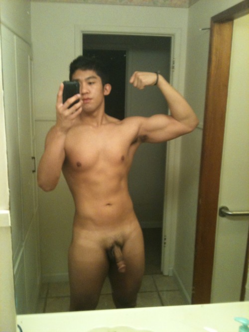 chacalitoscuenca: HERMOSO CUERPO DE ESTE CHACAL A POCO NO AMIGOS Envia tus aportes a: chacalestuxtep