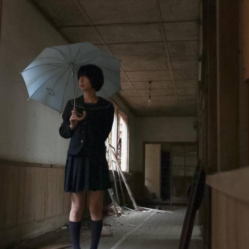 seven007: * 室内では雨に 濡れないんだよ？ * model:@chie_suicide * #制服 #jk風 #女子高生 #RECO_ig #igersjp #igers #icu_jap