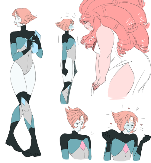happyds:  mini headcanon thats not really based on anything where pearl was originally under blue diamond ??? idk 