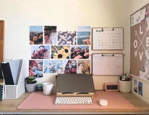 nattastudies: My desk desperately needed a bit of a clean up and some new decorations. I needed a bi