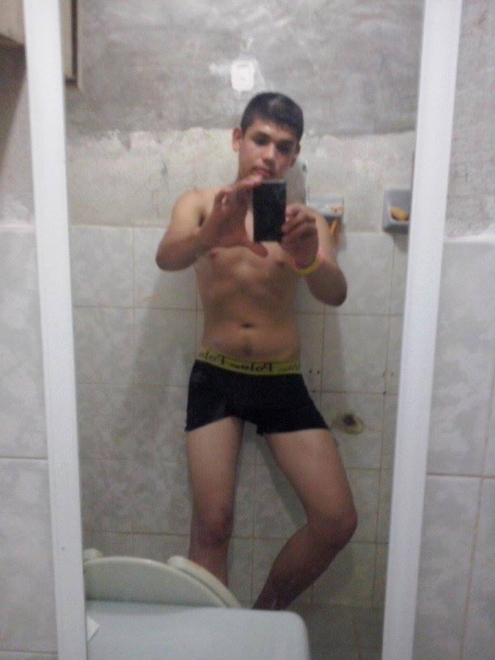  Su Nombre Erikc Le Encanta Posar Con Su Tremenda Verga Erick Parte II 
