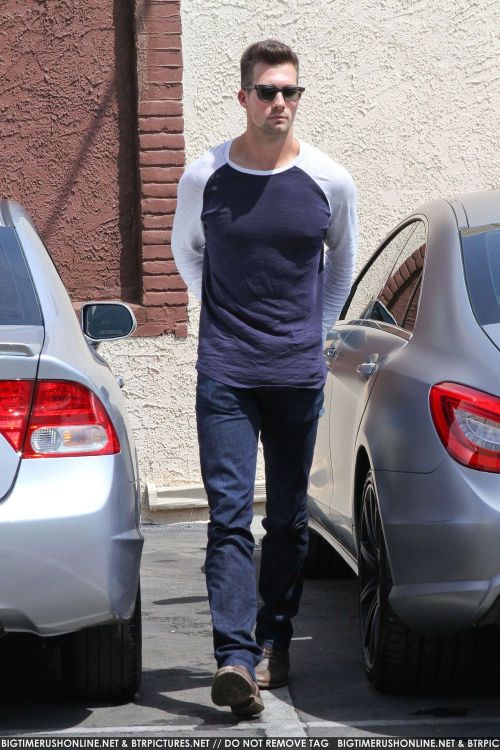 James Maslow Porn - abbrre: April 19th - James Maslow leaving at DWTS rehearsal [more]x Tumblr  Porn