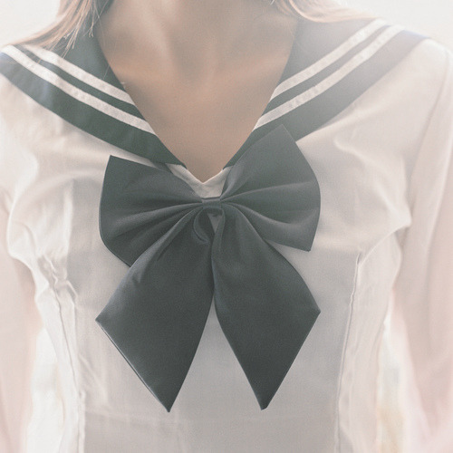 sailorfuku-miokui:  by 老季