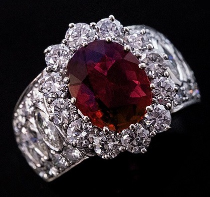 shewhoworshipscarlin: Ruby ring, 1970s.