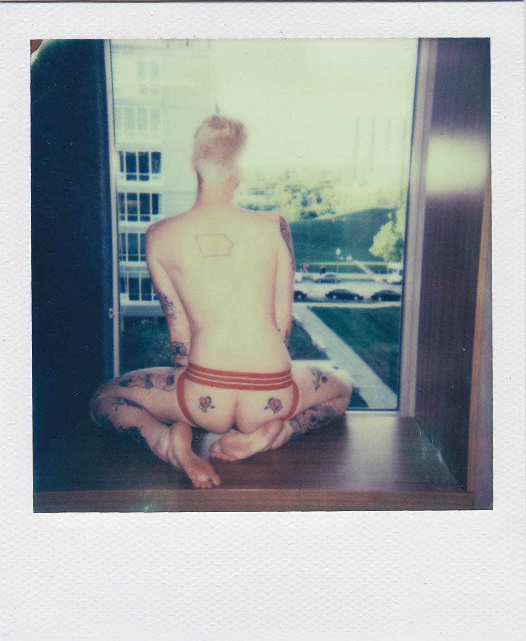 ivecumforyou:  &ldquo;UNTITLED&rdquo; POLAROID. KYLE QUINN 2014.