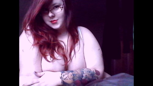 vinyldolly:  dem selfies 