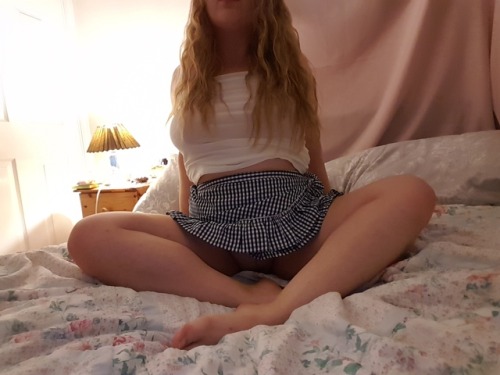 lil-spicypepper:  It’s late, I’m tired adult photos