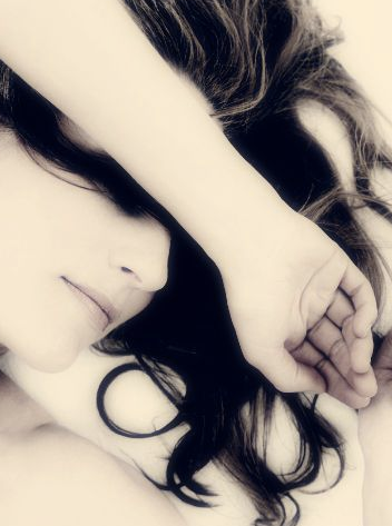 allaboutchinese:  內心越強大，笑的越漂亮。The stronger your heart is,