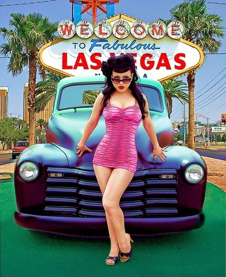 alternative-pinup:  Alternative ModelModel Twitter
