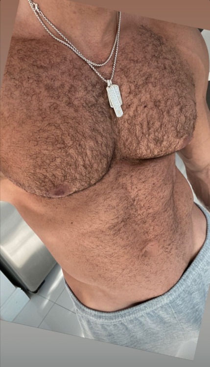 Porn photo hetteroflexxible:Deliciosamente hombre 🤤💦