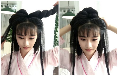 ziseviolet:Hairstyle tutorial for traditional Chinese Hanfu, Part 1/?This hairstyle uses two hair pa