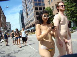 Nudistas