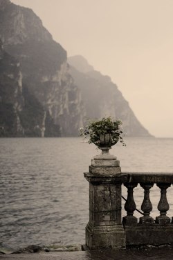 ghostlywatcher:  Lago di Como. Italy 