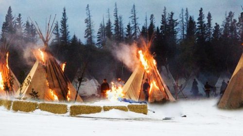 mitresquaremurder: You may have seen the top image in conjunction with a news article about tipis be