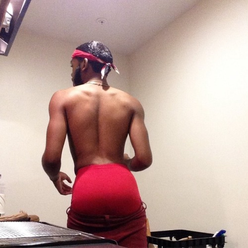 addicted2cakes:  Follow/Submit http://addicted2cakes.tumblr.com