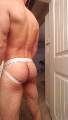 somuchhunks:  Jockstraps on Amazon Leather,