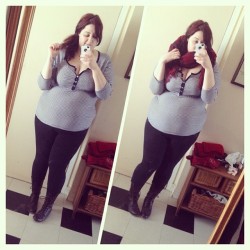 lotsalipstick:  Something like an #ootd and sort of an attempt at #fatshionFebruary day 3 