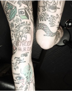 smallaliien:  @shannoneperry ’s tattoos