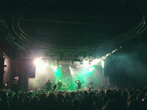 dryyoureyesandstickthemonice:  needless to say but parkway drive was fucking amazing once again!