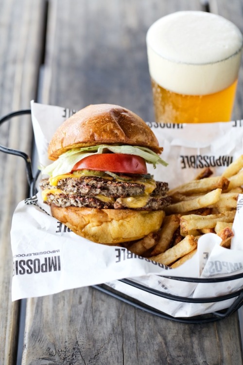 IMPOSSIBLE BURGER - TEXAS LAUNCH It was a pleasure working with the creative team from Impossible Fo