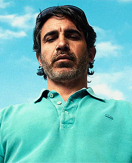 CHRIS MESSINA As NATHAN BARTLETTin BASED ON A TRUE STORY (2023)