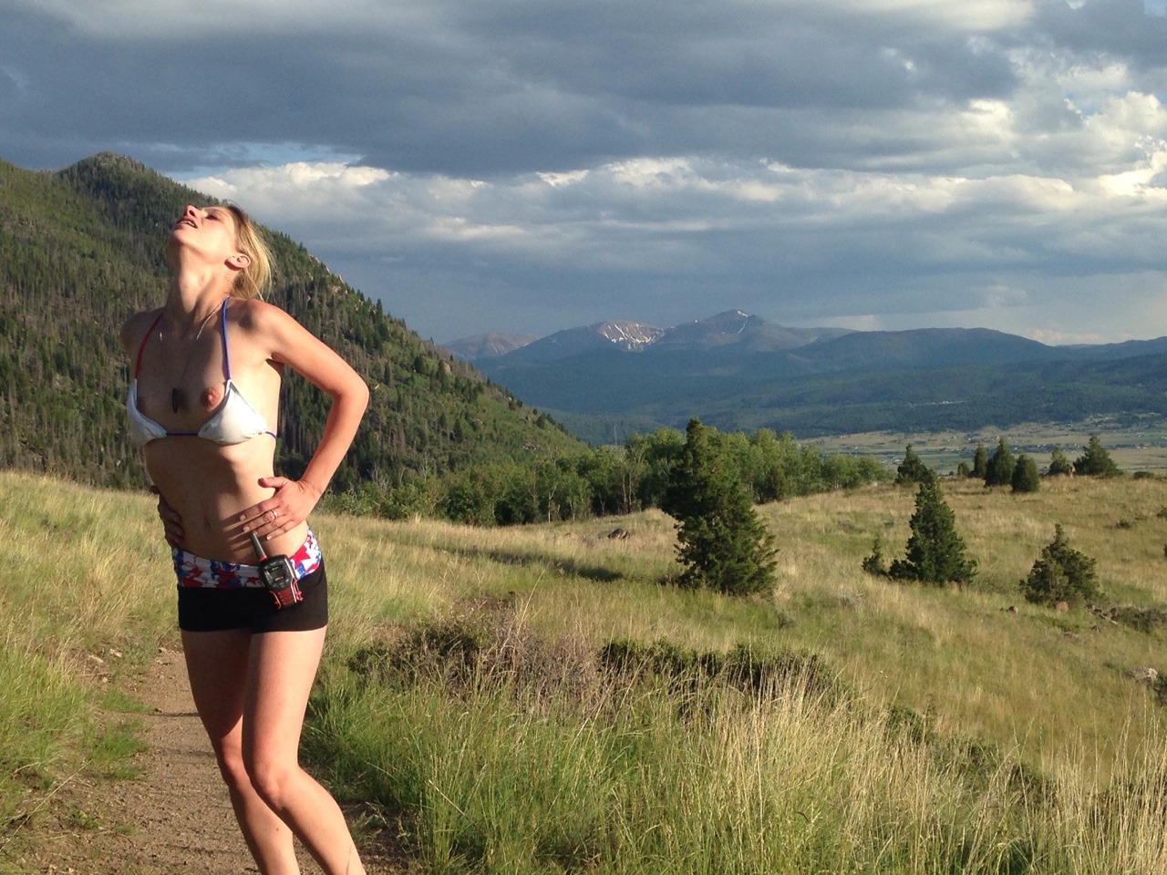 montanaslutwife:  On the way back down, stopping for photo op. lol 