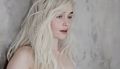 Sex favorite people > Emilia Clarke A young pictures