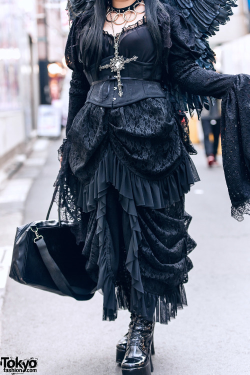 tokyo-fashion: Japanese 3D computer graphics designer Eimmy on the street in Harajuku wearing a dark