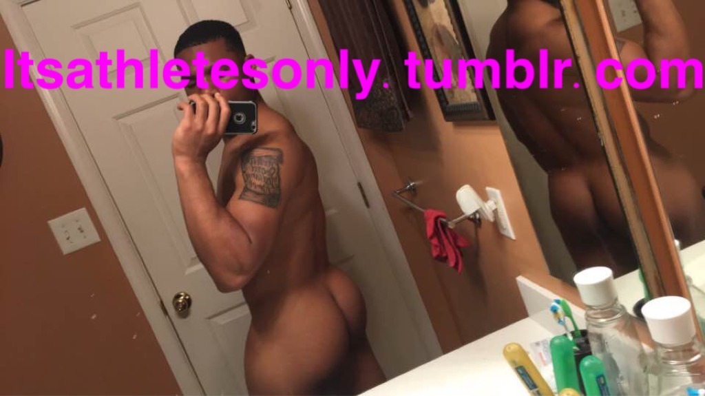 itsathletesonly:  Who has the biggest ass on your football team? Message or ask for