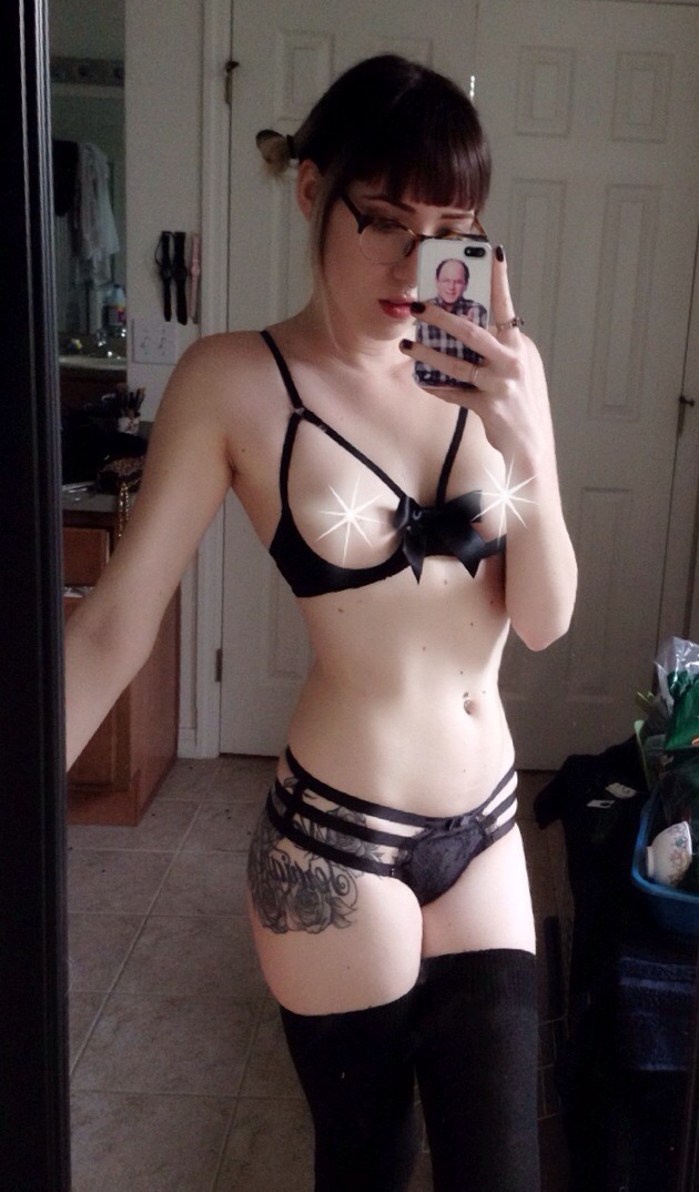 daddys-little-piggy:coffee—queen:  a really kind person gave me the money to buy