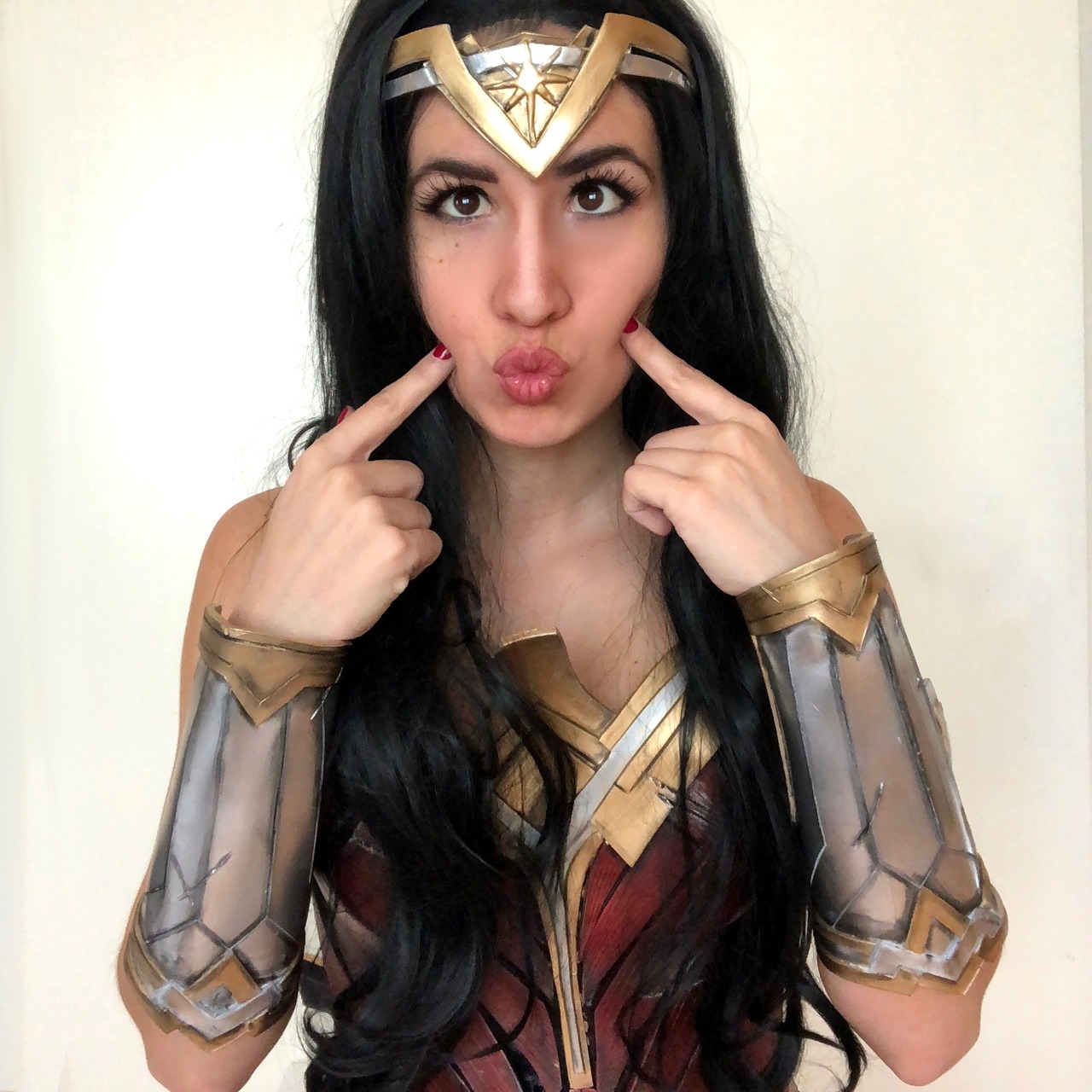 sakuraflorr:Wonderwoman 😍 Just had to do a make up try out! Still faaaaaar from