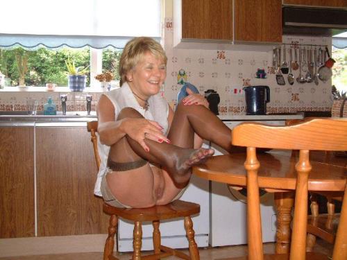 granny-mature-uk-southwest: hotmilfshere:  Hot Matures  1980s