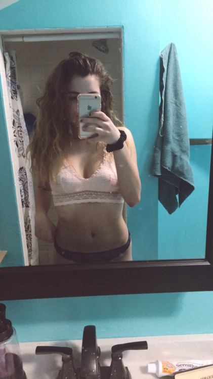 thebestofgirlposts: Hope you all enjoy Aley’s second submission! Congratulations :) http: