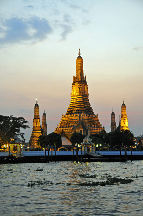 breathtakingdestinations: Bangkok - Thailand (by Dennis Jarvis) 