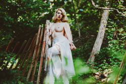 corwinprescott:  “The Jungle”Brooklyn, NY 2014Corwin Prescott - Madame Ette - Full blog post on Patreon   