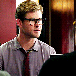 mcavoys:Chris Hemsworth in ‘Ghostbusters’ (2016)