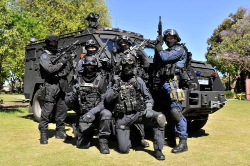 420bongkesha:Western Australian Police’s TRG Squad pose for a photo before the WA Police Expo