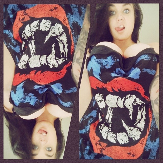 athenablaze:  Cleaningn. Packin…cleanin…packin….woooohooo 👊