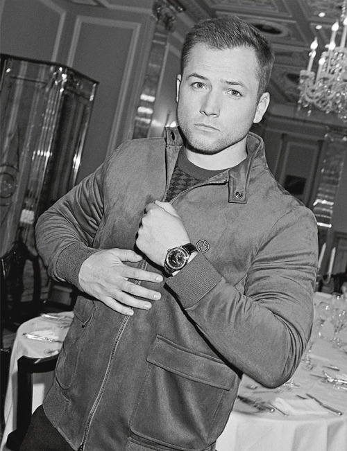 taronegertononline:Taron Egerton for GQ Italia [x]