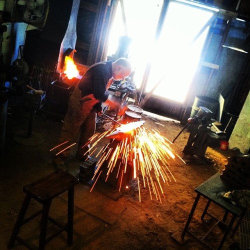 dirtysmith:  The money shot. #blacksmith #forge  (at dragonforgeltd.com)