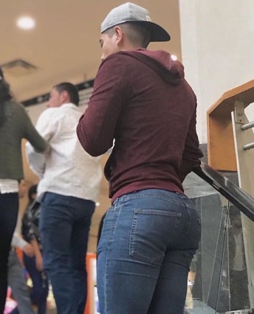 Booty-ful Men